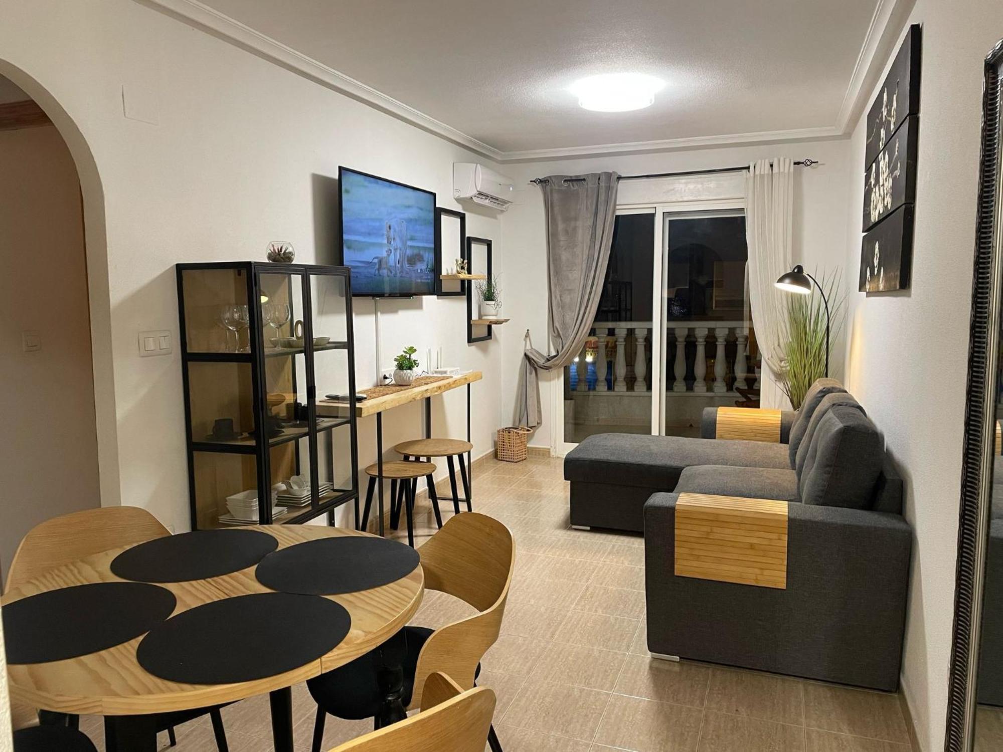Linmarko Apartamento En Centro De トレビエハ エクステリア 写真